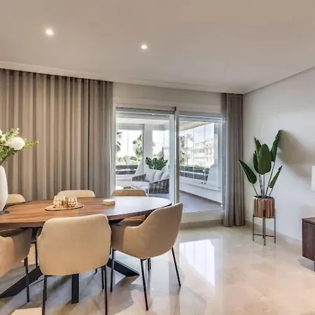Apartament 2br With Pool And Sea View