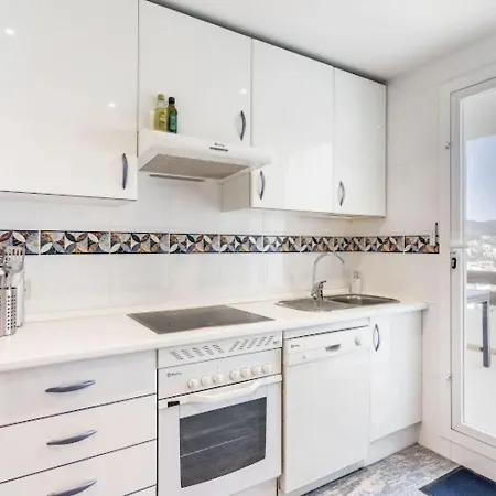 2br With Pool And Sea View Apartment