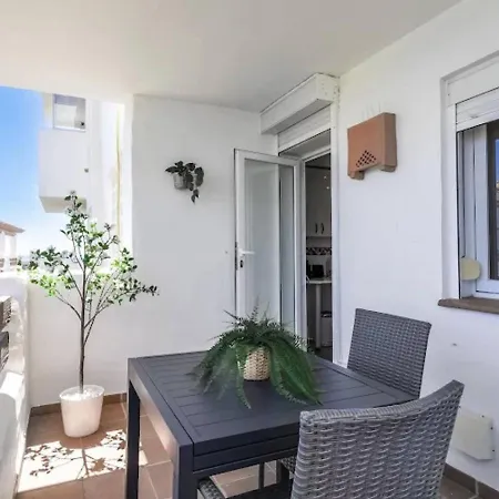 2br With Pool And Sea View Apartament *