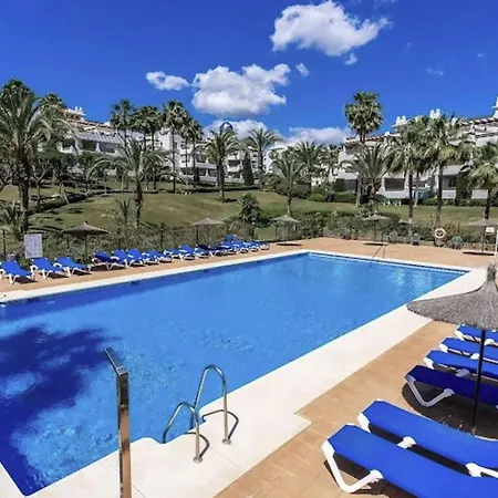 2br With Pool And Sea View Apartament *